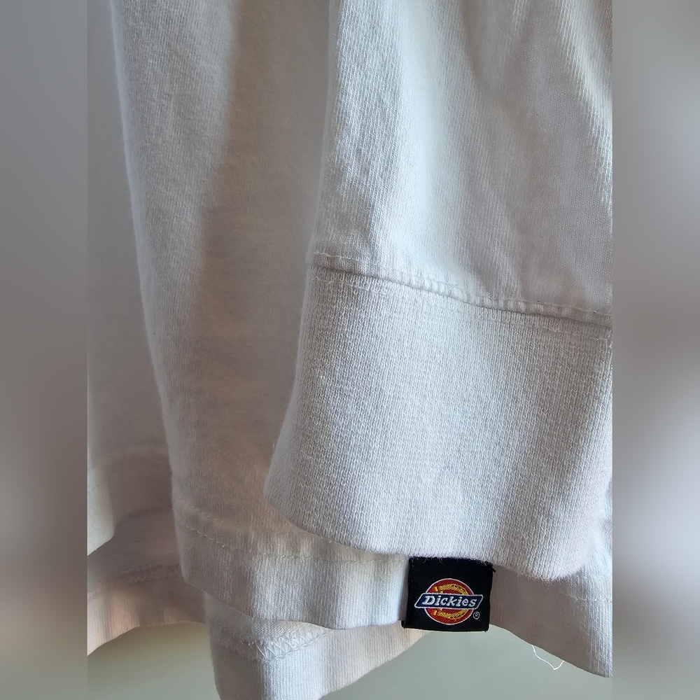 Dickies Men's Long Sleeve Logo Oversized Graphic Tee - Picture 5 of 11